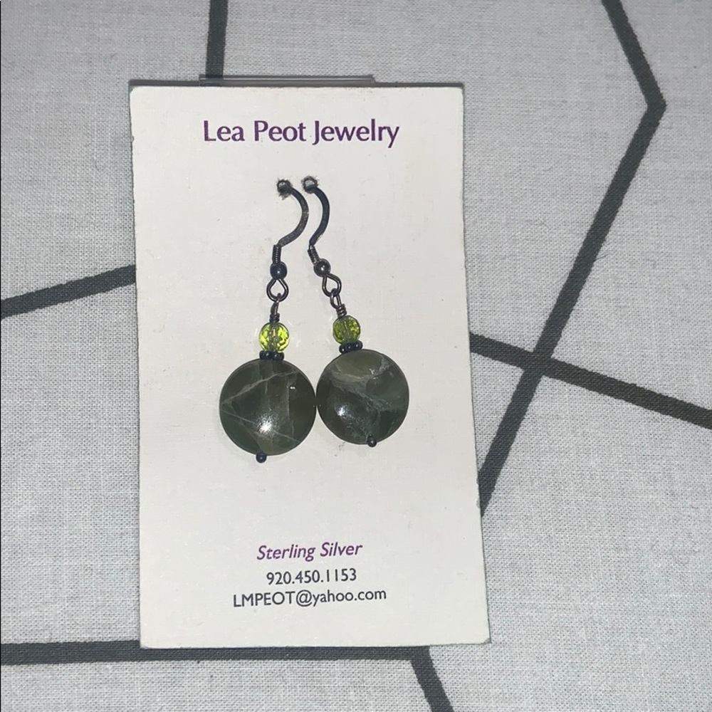 Green silver & peridot sterling earrings